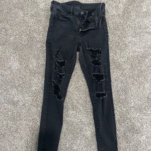 American Eagle distressed jeans